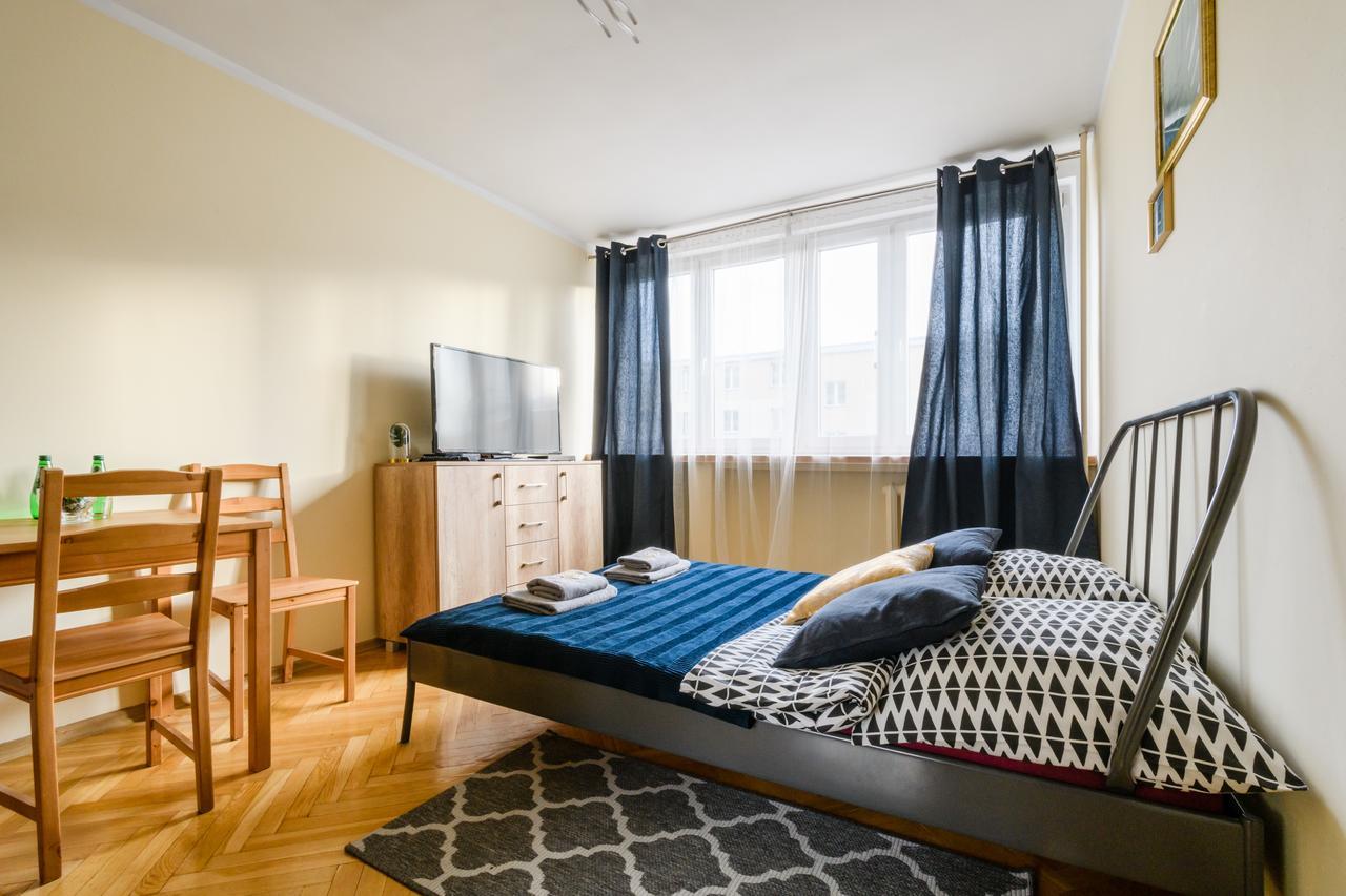 Central Suites&Studios Варшава Экстерьер фото